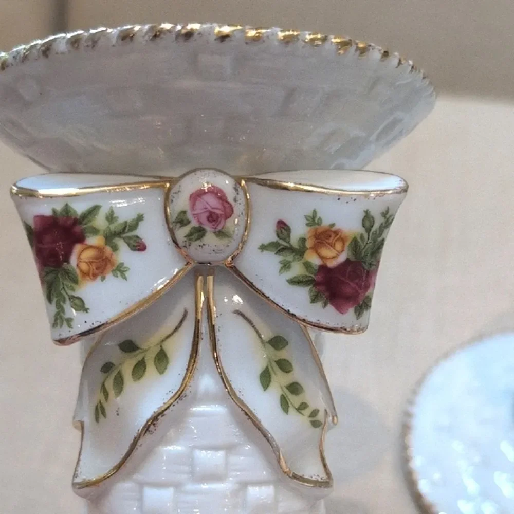 Royal Albert 